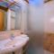 Wingston A TreeHouse Hotel, Mathura
