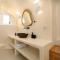 Eolithos Exclusive Suites