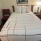 La Quinta Inn & Suites by Wyndham Sawgrass