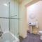*G11H* for a cosy luxurious lovely stay + Free Parking + Free Fast WiFi perfect for work or pleasure*