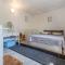 Awesome Home In Dutovlje With Wifi - Dutovlje