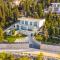 Villa Serenity Luxury Lakeside Manor