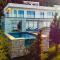 Villa Serenity Luxury Lakeside Manor
