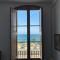 Espectacular casa indiana en primera línea de mar