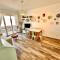 Malù apartment, wifi, private parking and garden in centre