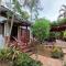 Roatan Backpackers Hostel