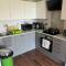 Peaceful 2BR Hideout With Instant Self Check-In At Kelham Island Retreat - Sheffield
