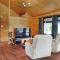 Greenhithe Hidden Gem with Sea Views and Air-con - 奥克兰