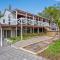 Greenhithe Hidden Gem with Sea Views and Air-con - 奥克兰