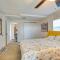Waterfront Inverness Abode with Private Dock! - Инвернесс