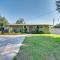 Waterfront Inverness Abode with Private Dock! - Инвернесс