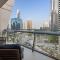 FIRST CLASS 1BR Iconic Cityscape Haven - Dubaj