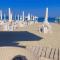 Apartament near beach, with garden