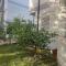 Apartament near beach, with garden