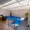 S R Pool Suites