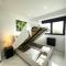Moderne F2 proche ORLY, Paris