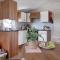 Cheerful holiday home at Landscove Holiday Park in Brixham
