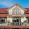 Green Meadow Villa