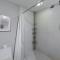 Amazing Condo with Pool at Midblock Miami - Miami