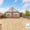 Bournecoast Family chalet bungalow - garden -9600 - Mudeford