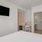 B&B HOTEL Santiago Milladoiro
