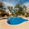 Renovated apartment with garden and direct beach access, Marbella East