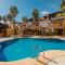 Renovated apartment with garden and direct beach access, Marbella East