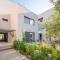 Arangia Garden Maisonette - Kaká Pinári