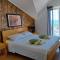 Hollywood rooms
