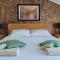 Hollywood rooms