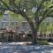 St Charles Inn, Superior Hotel