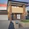 Luxurious 4 Bedroom Home in Prime Location