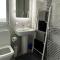 HouseSleeps5-Garden-Parking-PetsOK-Near Locks