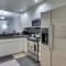 Serene Irvine Retreat with Heated Pool Access! - Irvine