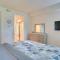 Serene Irvine Retreat with Heated Pool Access! - Irvine