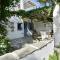 Golden Beach Studios & Suites - Tinos