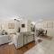 Charming Coastal Retreat in Seabrook TX - Seabrook
