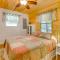 Scenic Murphy Escape with Hot Tub & Fire Pit!
