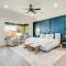 Conroe Lake House Luxe Pool, Private Dock and Games - Willis