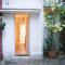 Charming studio in a courtyard in Paris - Paříž