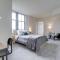 Splendid 2 BR Condo At Pentagon City