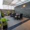 S R Premium Suites