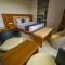 S R Premium Suites