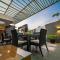 S R Spa Suites - 迈索尔