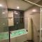S R Spa Suites
