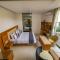 S R Spa Suites