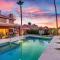 Huge Backyard W Heated Pool, Fire Pit & Bbq