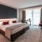 NJV Athens Plaza