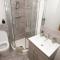 Modern Luxe Suite - 2BR - City Centre - 莱斯特