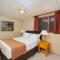 Overlander Mountain Lodge
